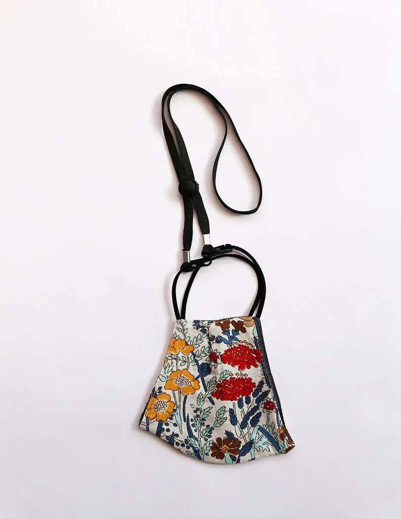 Adjustable Face Mask Holder