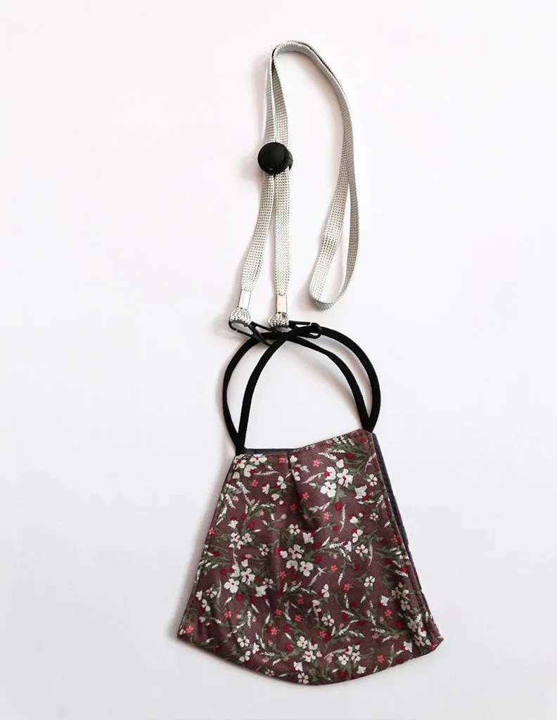 Adjustable Face Mask Holder