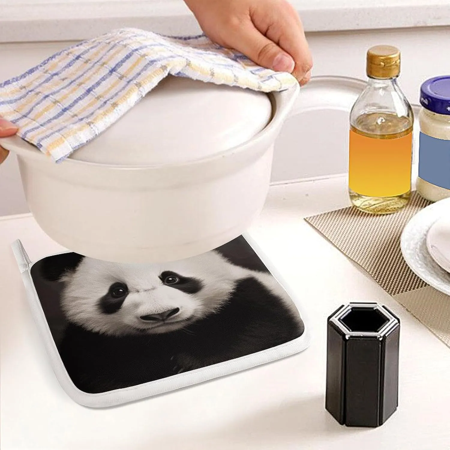 Cute Black and White Panda Oven Mitts and Pot Holders 2 Set, Heat Resistant Kitchen Glove with Quilted Liner, Non-Slip Oven Gloves for Baking Cooking