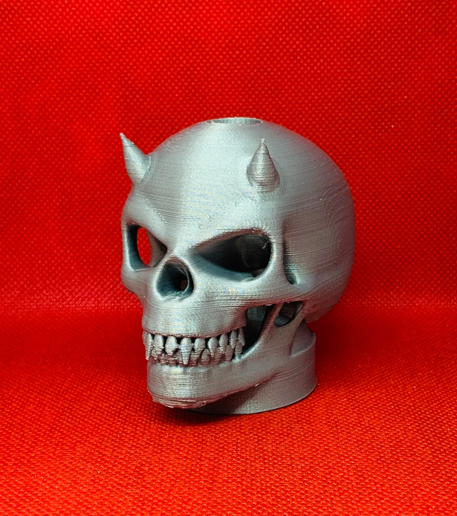 DEVIL. Pair.