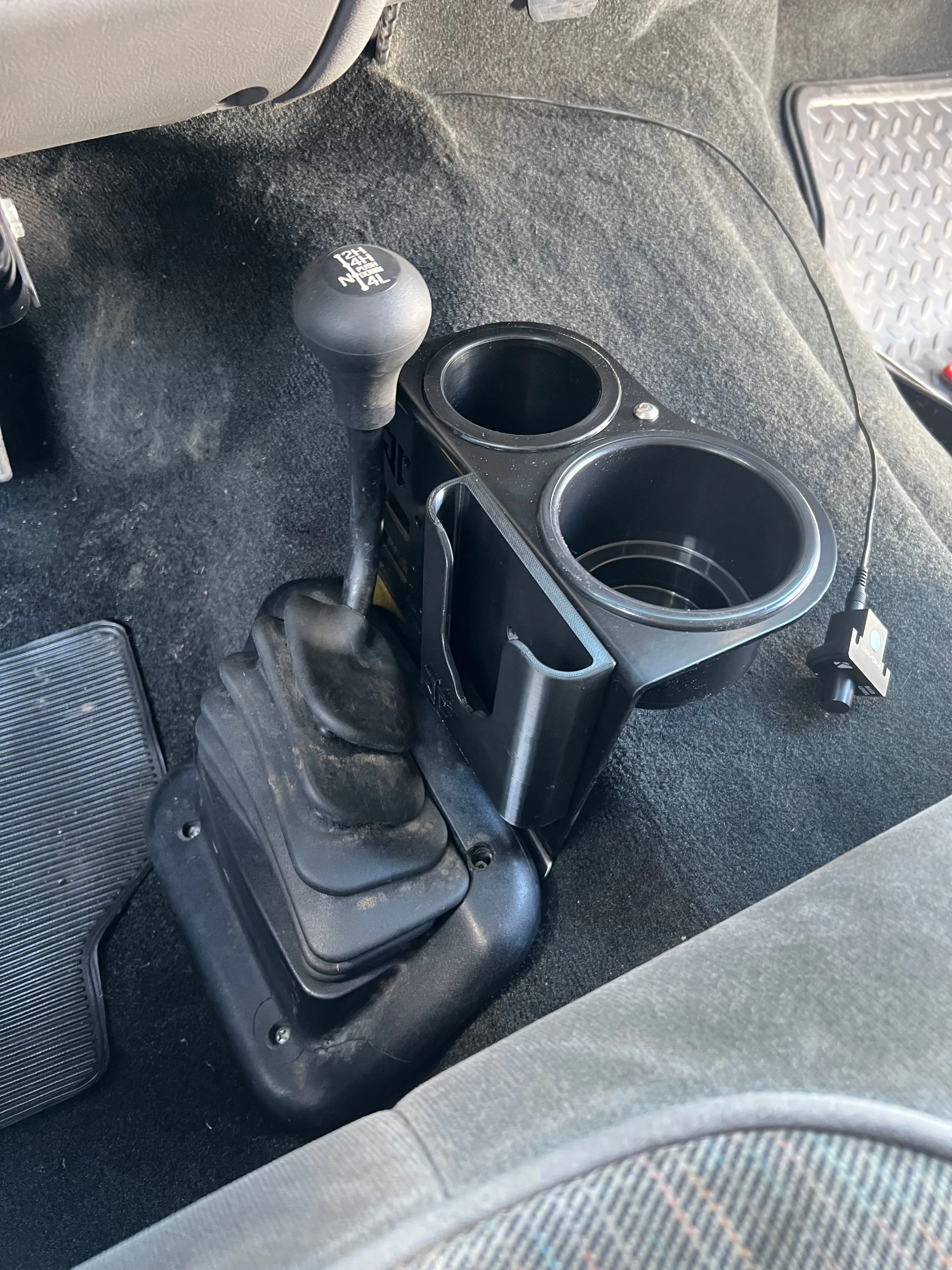 Ford F-Series AUTO Shifter Mounted Cup Holder