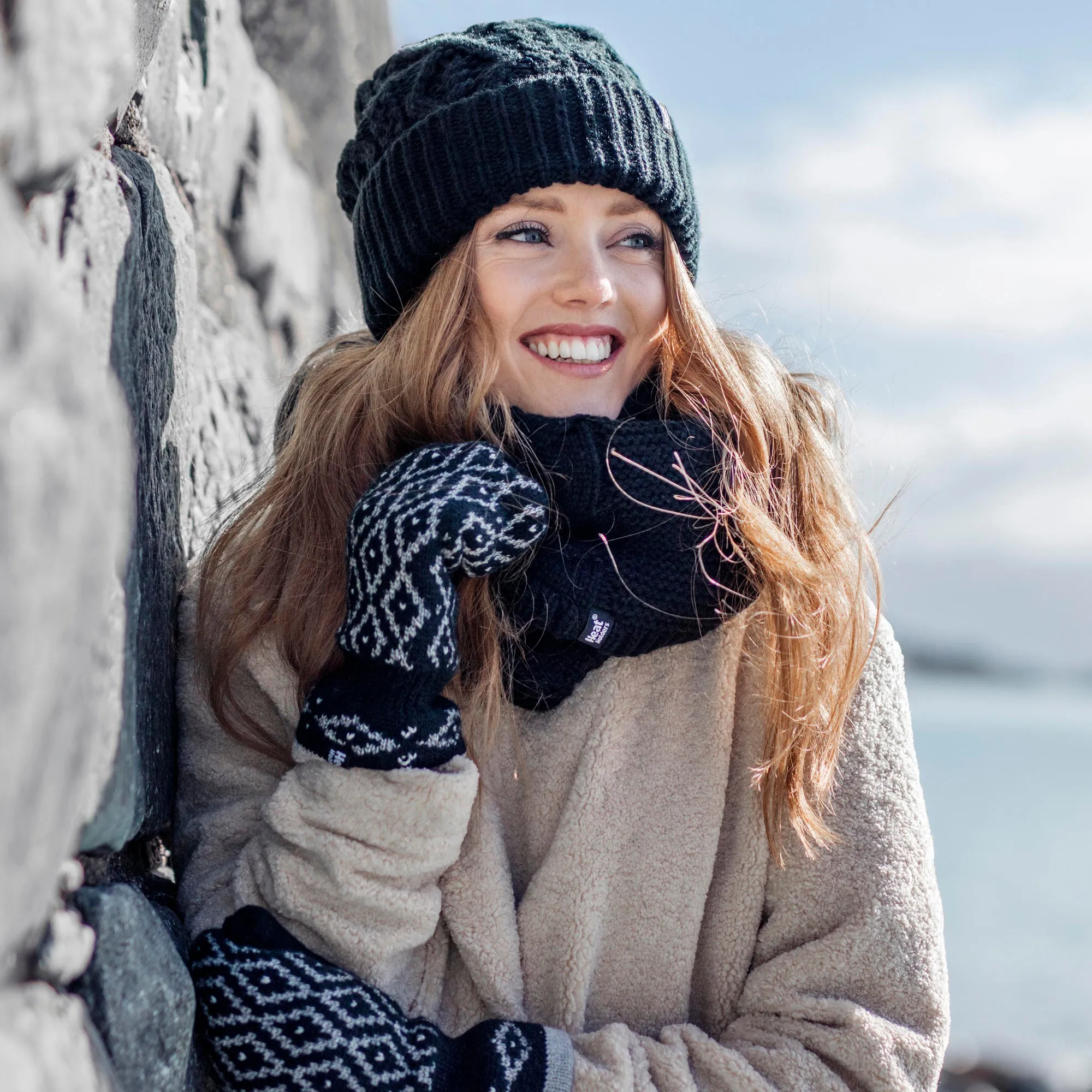 Ladies Cable Knit Fleece Lined Turnover Hat for Winter