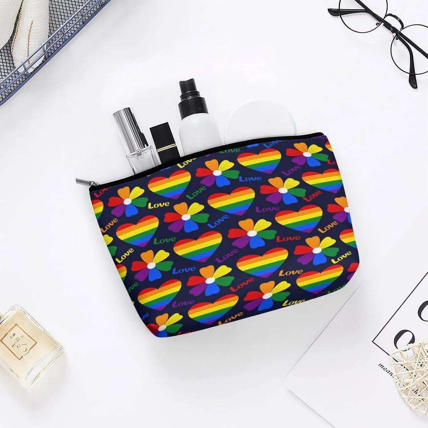Large Capacity Cosmetic Bag Makeup Bag, Travel Pouch Make Up Purse Toiletry Storge Bag for Women (Lgbt Pride Rainbow Hearts)
