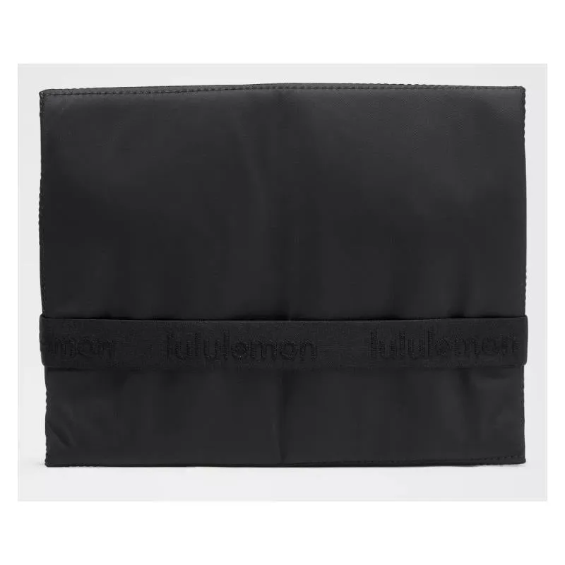 Lululemon - New Parent Backpack 17L - Black/Sheer Oak