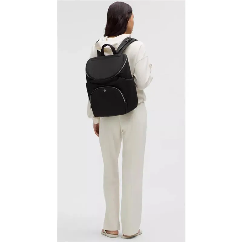Lululemon - New Parent Backpack 17L - Black/Sheer Oak