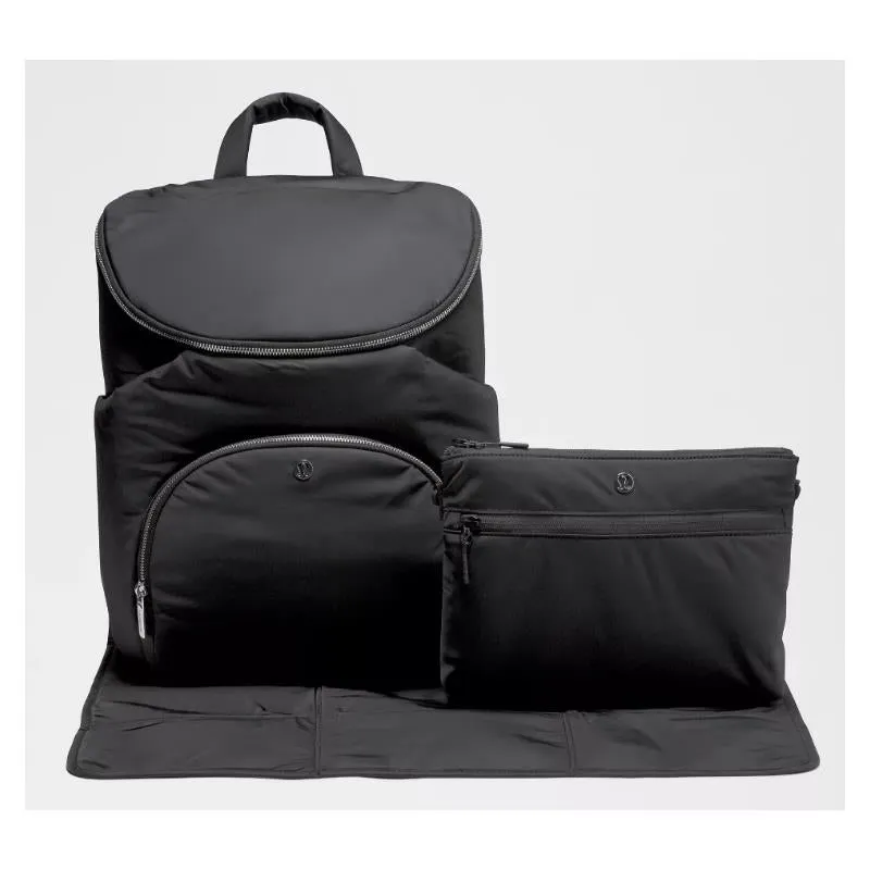 Lululemon - New Parent Backpack 17L - Black/Sheer Oak