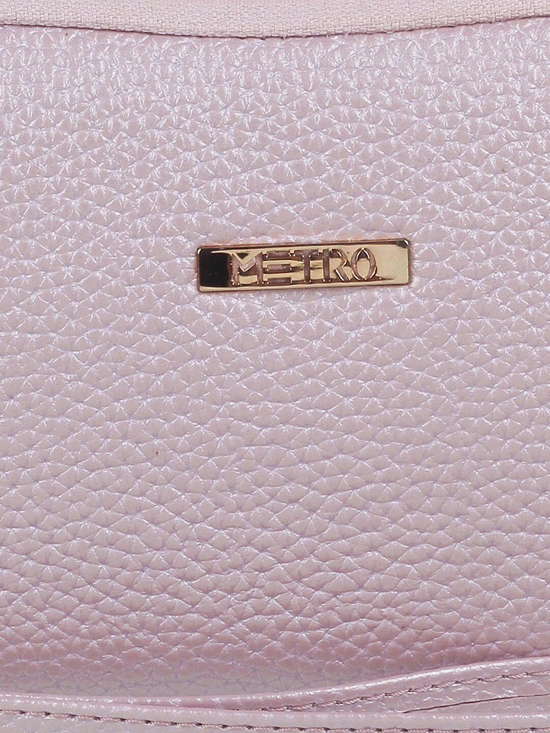 Metro Women Textured Zip Around Wallet