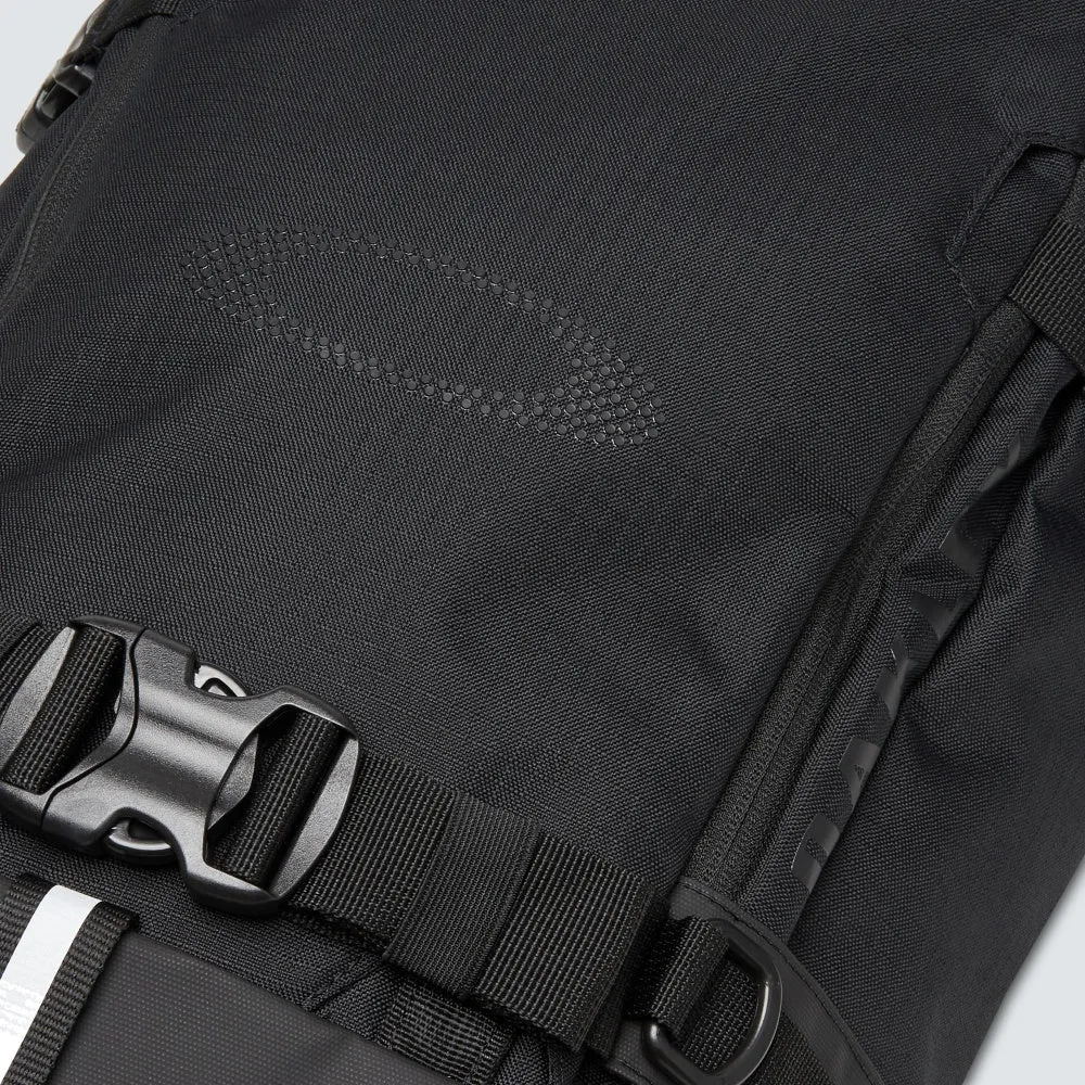PEAK RC 25L BACKPACK FOS901032 OAKLEY BACKPACKS