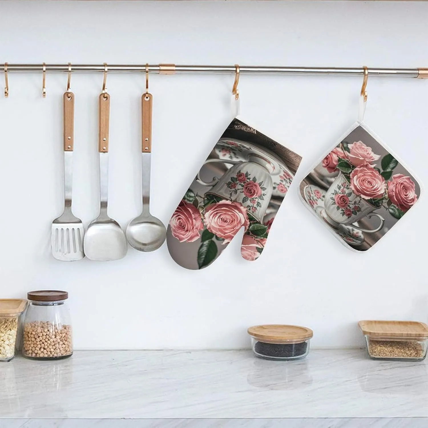 Tea Cups with Roses Romantic Shabby Oven Mitts and Pot Holders 2 Set, Heat Resistant Kitchen Glove with Quilted Liner, Non-Slip Oven Gloves for Baking Cooking
