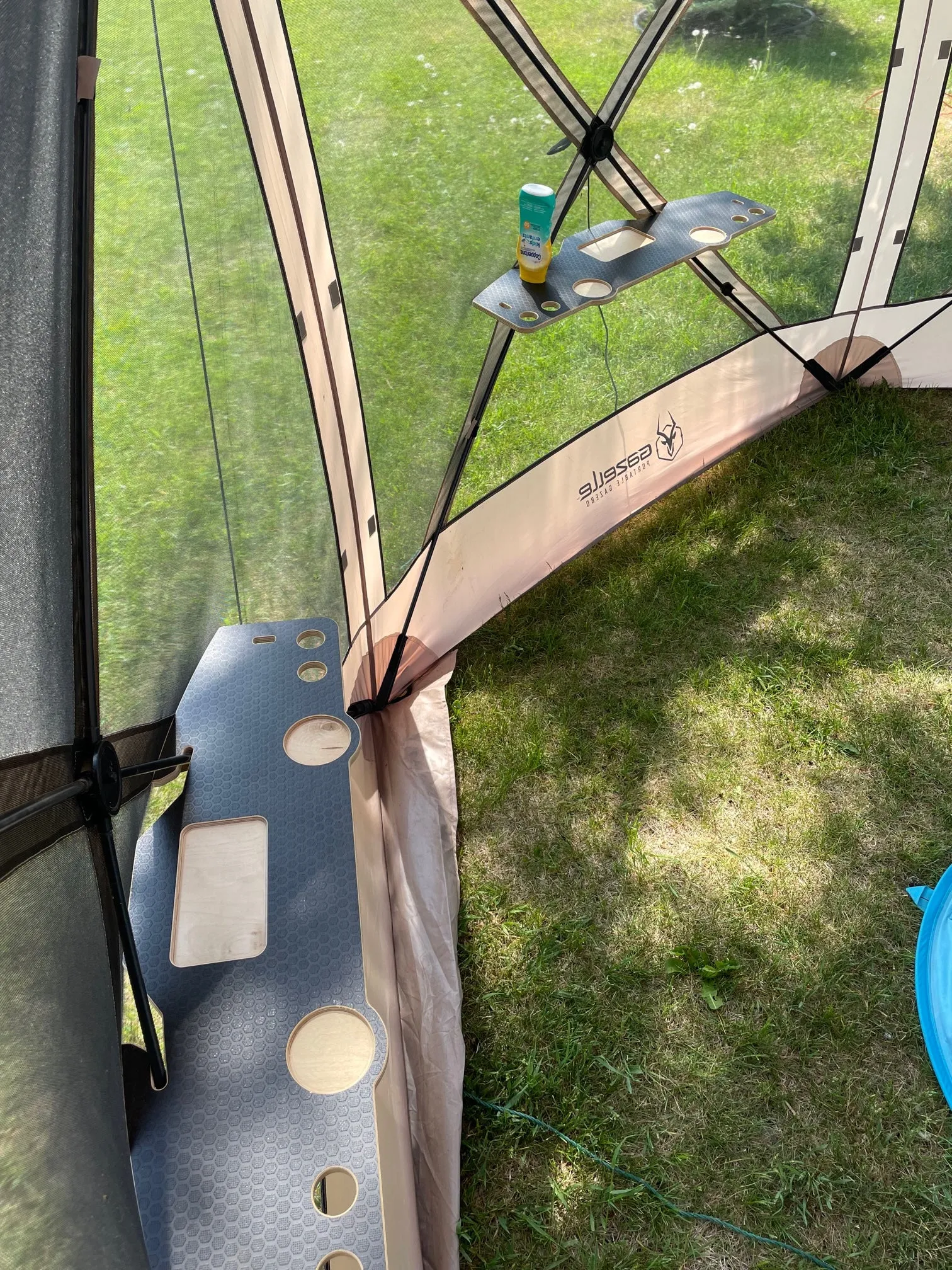 The Wingman HUB Tent Shelf