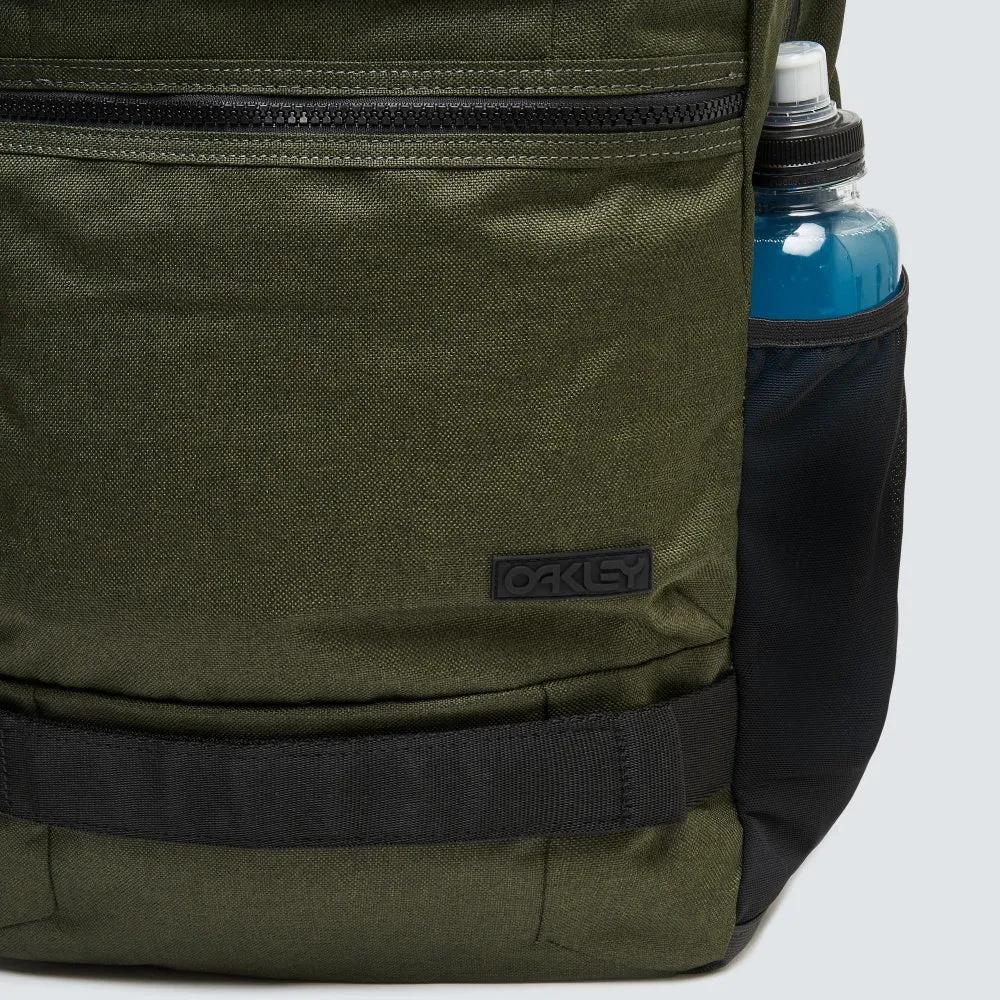 TRANSIT SPORT BACKPACK FOS900850 OAKLEY BACKPACKS