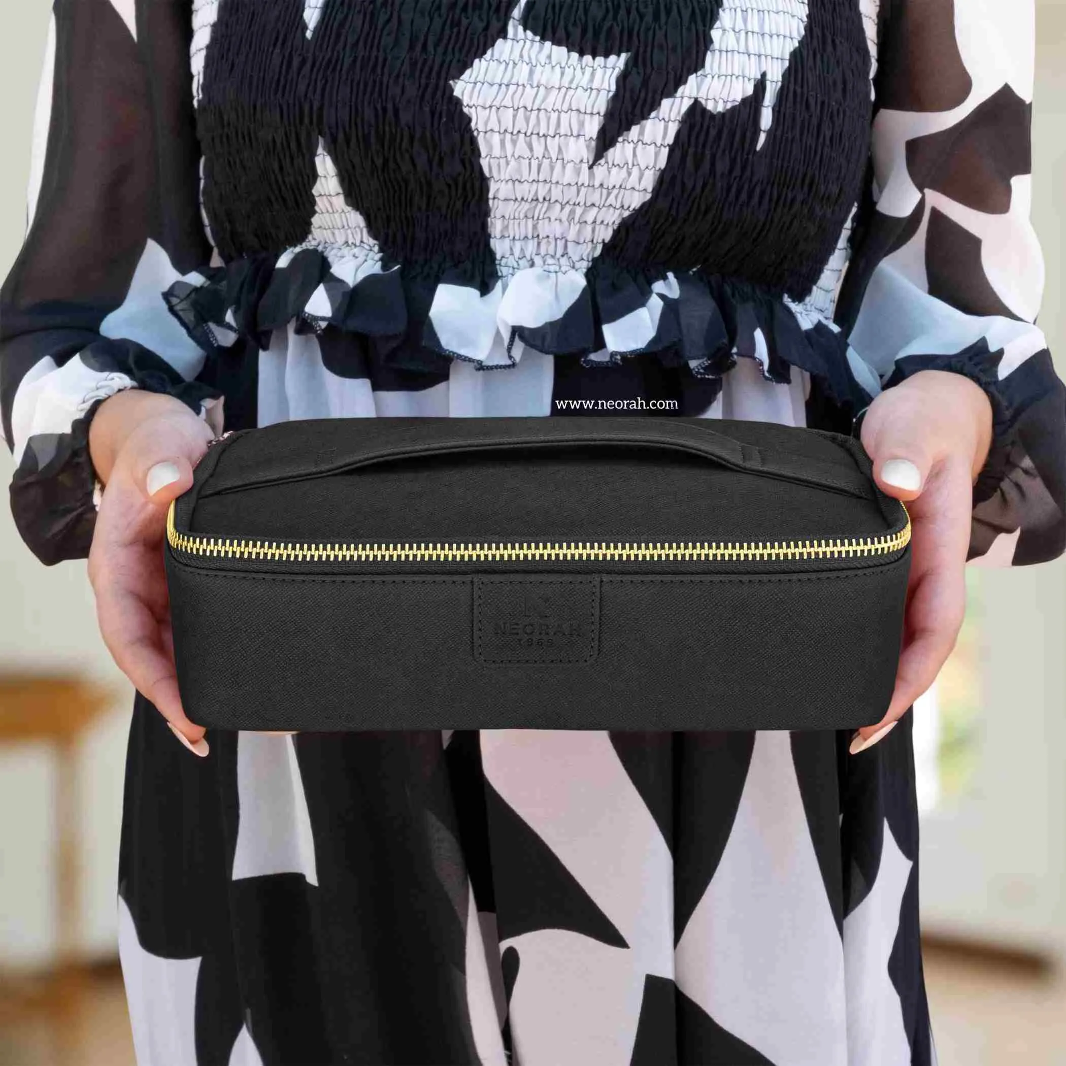 TRAVEL ORGANISER POUCH