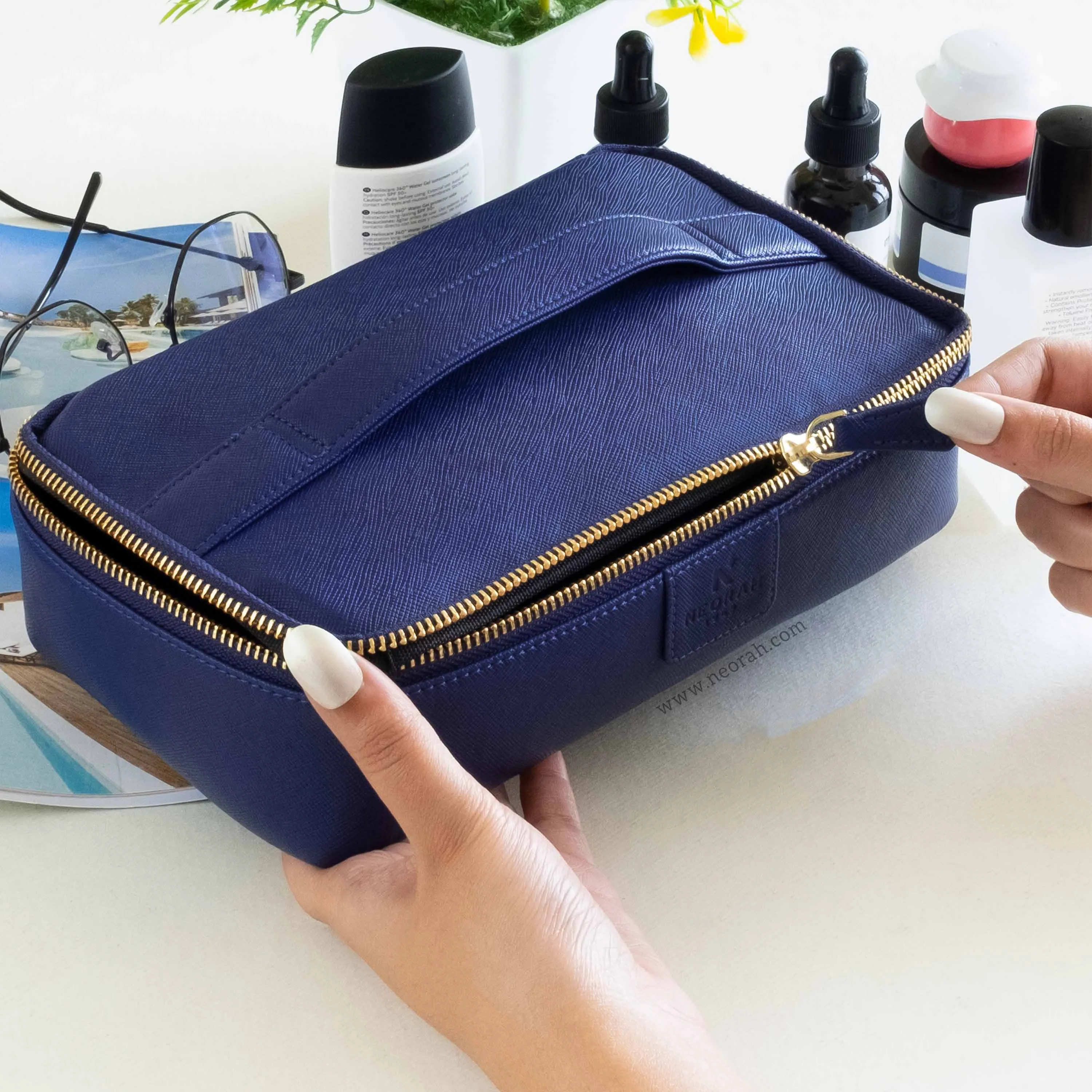 TRAVEL ORGANISER POUCH