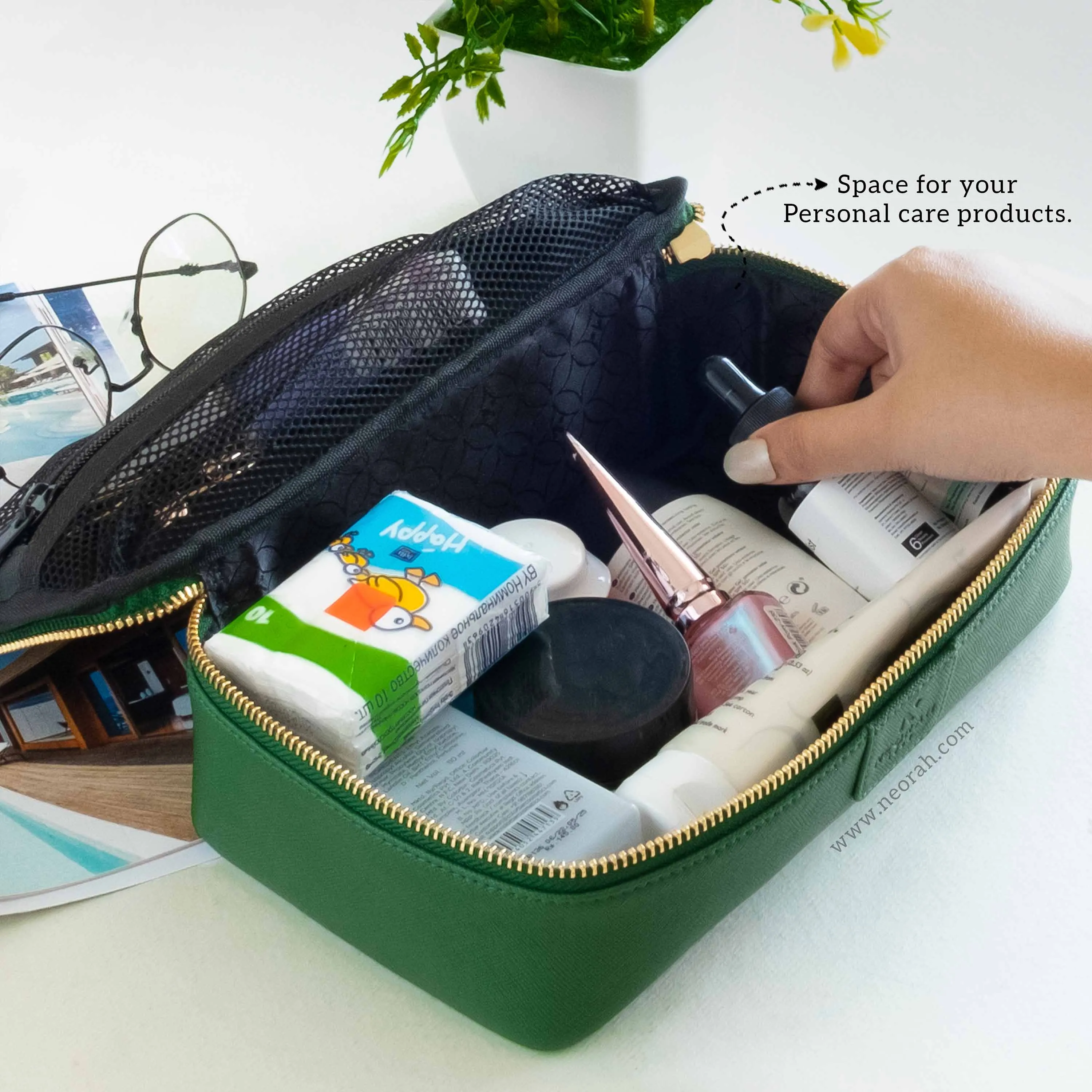 TRAVEL ORGANISER POUCH