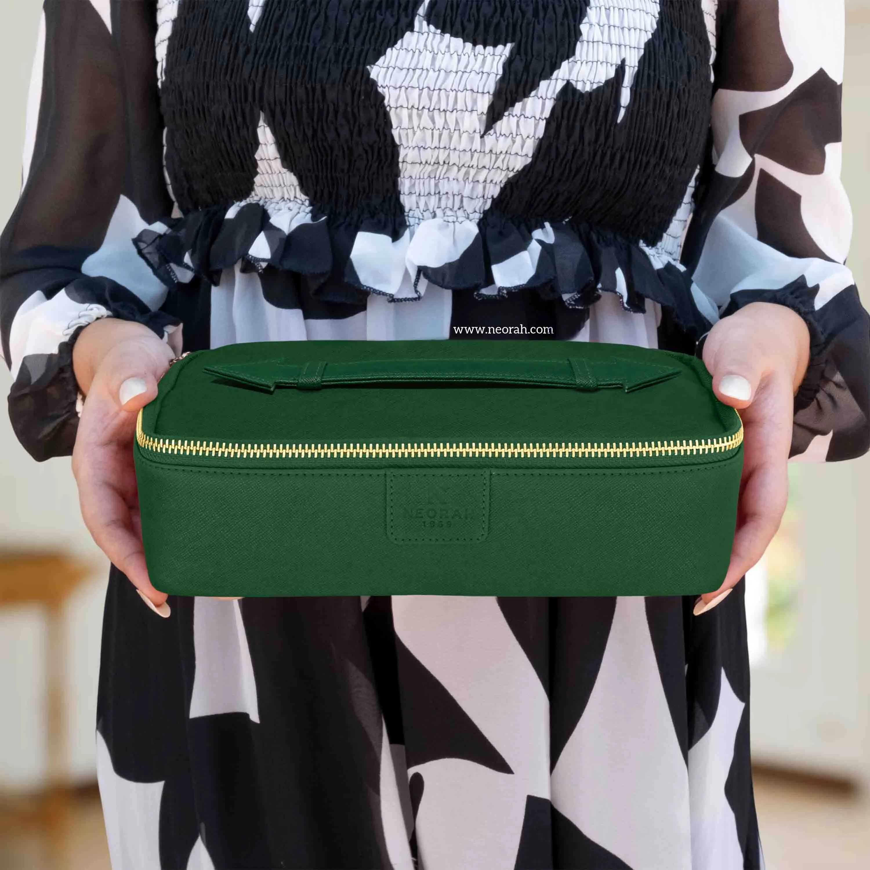 TRAVEL ORGANISER POUCH