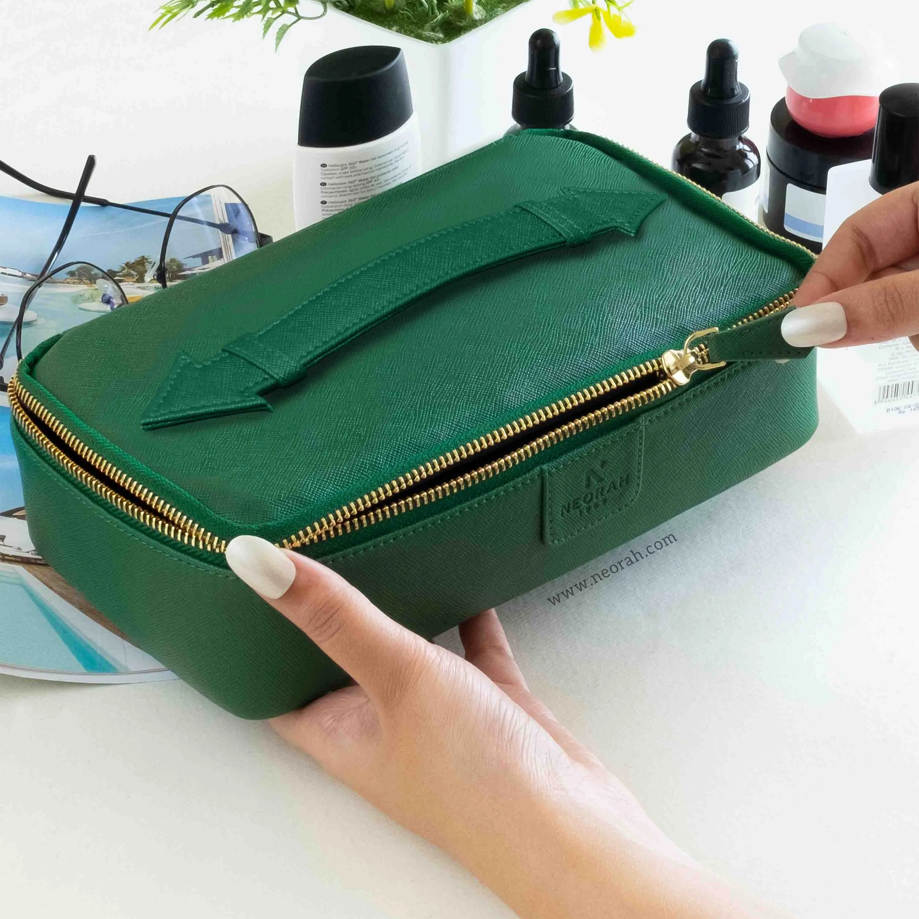 TRAVEL ORGANISER POUCH